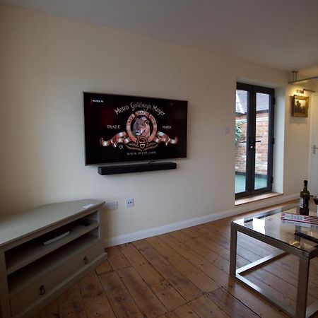 Spacious Apartment With Roof Terrace, Near The Waterfront, 伊普斯威奇 外观 照片